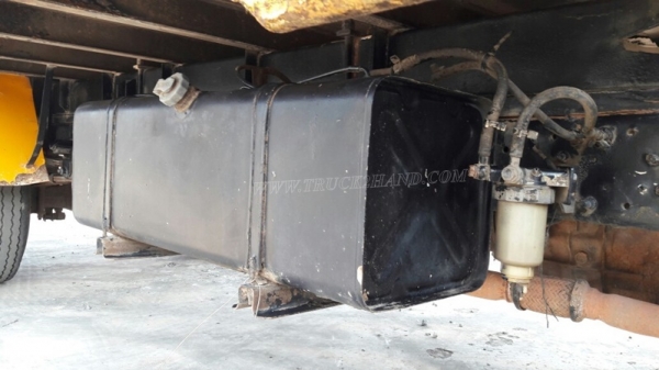 รถบรรทุก 6 ล้อ ISUZU รถใช้งานได้ปกติ ทะเบียนพร้อมโอน