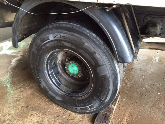 HINO FC2W ปี36 รถห้างแท้เครื่อง Wo6E 6 สูบ 165 แรง กะบะเหล็กยาว 5.30 ยาง 8.25/16 ขาย 395000 สนใจ 0890854790