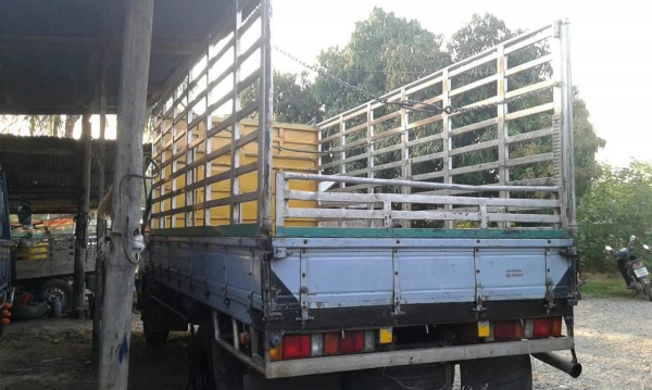 ขายรถ6ล้อ NPR120แรง ฝาขาว เครื่องดี แคชซีสวย ภายในสวย เอกสารพร้อมโอน ราคา490,000 สนใจโทร 090-8588220คุณนะ 093-3258446คุณบิว หรือเข้าดูสินค้าอื่นๆได้ที่ www.truck.in.th/498 หรือเพจFacebook ณรงค์ ซื้อขายรถมือสอง (เว็บไซต์ส่วนตัว) หรือFacebook คุณนะ รถบรรทุก