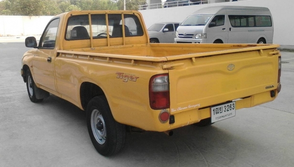 โตโยต้า HILUX TIGER D4D ปี 45 โตโยต้า HILUX TIGER D4D ปี 45