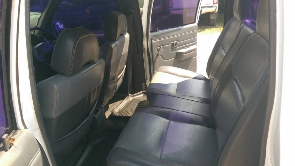 โตโยต้า ไทเกอร์4ประตู