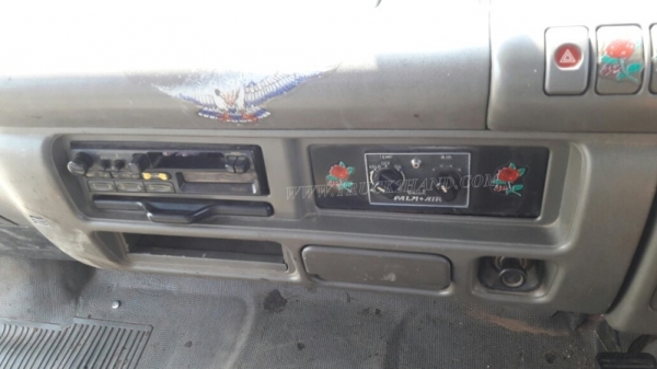 รถบรรทุก 6 ล้อ ISUZU รถใช้งานได้ปกติ ทะเบียนพร้อมโอน