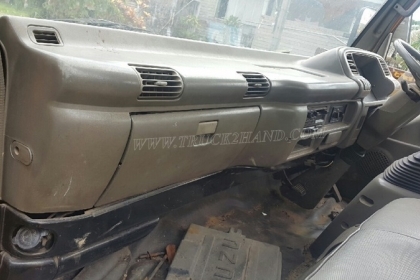 รถบรรทุก 6 ล้อ ISUZU รถใช้งานได้ปกติ ทะเบียนพร้อมโอน