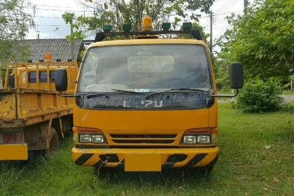 รถบรรทุก 6 ล้อ ISUZU รถใช้งานได้ปกติ ทะเบียนพร้อมโอน