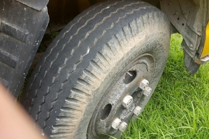 รถบรรทุก 6 ล้อ ISUZU รถใช้งานได้ปกติ ทะเบียนพร้อมโอน