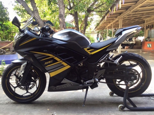 KAWASAKI NINJA300 ABS ปี2015โฉมปัจจุบันสภาพดี วิ่งน้อย ราคา 127000