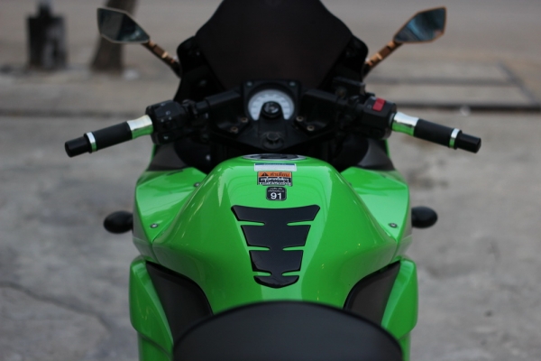 <เอิร์ท พิดโลก> ขาย Ninja250 ปี12 สภาพสวยยางเต็มๆ