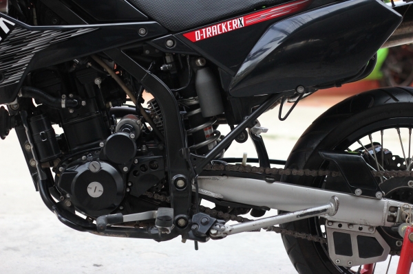 <เอิร์ท พิดโลก>ขาย D-tracker 250 ปี2013 วิ่งน้อยสภาพสวยและถูก