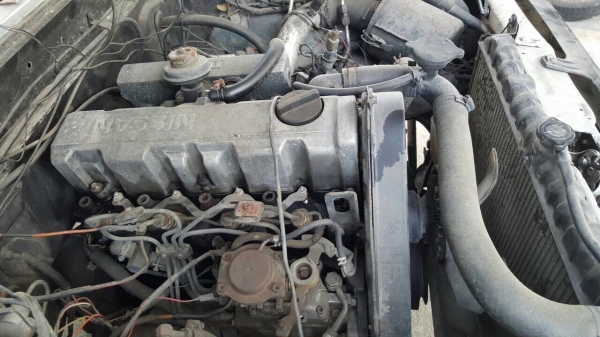 ขายรถยกพร้อมใช้งานเครื่องดีเซล ภาษีไม่ขาดมีเล่มทะเบียนสนใจสอบถามได้