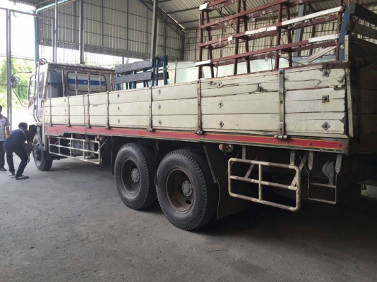 ขาย 10 ล้อ 1 เพลา อีซูซุ เดก้า ช่วงยาวพิเศษ 195 แรง ปี40  สนใจติดต่อ 081-9420141  ,  081-5715326