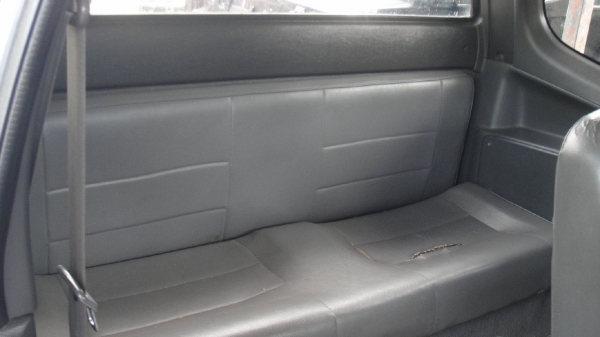 MITSUBISHI L200 STRADA 2.8 MEGACAB 4WD ปี2000 เครื่องดี2.8 ขับดี เกืยปกติ Tel 0862691888 หรือ 0864747394 คานหน้าเดิมไล้ขวามานิด สีบาง คัชชีสวย 165000฿