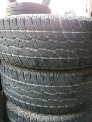 265/70R16 MAXXIS 700  BRAVO A/T ตัวหนังสือขาว มี 3 เส้น tel.081-427-3941 ไอดีไลน์ 0814273941