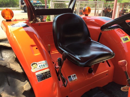 ขายรถไถ Kubota L4708(4WD) พร้อมใบมีดและผานบุกเบิก รถไร่ สวยๆ พร้อมใช้งาน ขายรถไถ Kubota L4708(4WD) พร้อมใบมีดและผานบุกเบิก รถไร่ สวยๆ พร้อมใช้งาน