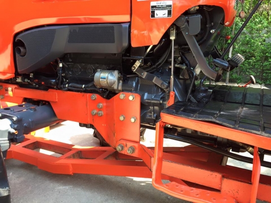 ขายรถไถ Kubota L4708(4WD) พร้อมใบมีดและผานบุกเบิก รถไร่ สวยๆ พร้อมใช้งาน