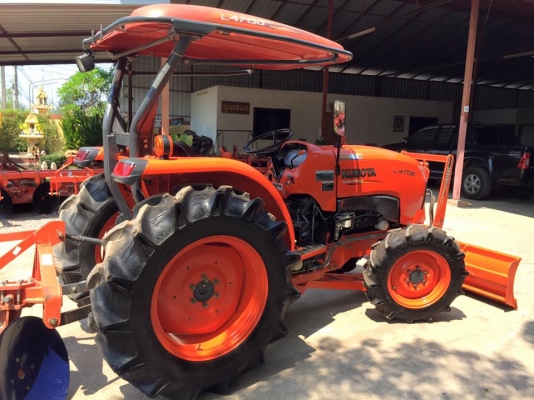 ขายรถไถ Kubota L4708(4WD) พร้อมใบมีดและผานบุกเบิก รถไร่ สวยๆ พร้อมใช้งาน ขายรถไถ Kubota L4708(4WD) พร้อมใบมีดและผานบุกเบิก รถไร่ สวยๆ พร้อมใช้งาน