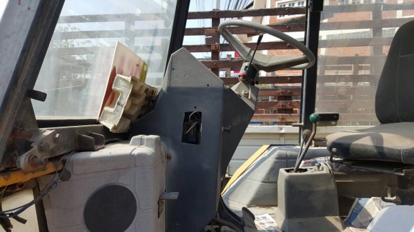 ขาย รถตักหน้าขุดหลัง JCB CX3 เพลาเดียว รถใช้งานอยู่เป็นประจำ เครื่องดี ปั้มดี เอกสารใบซื้อขาย ขาย รถตักหน้าขุดหลัง JCB CX3 เพลาเดียว รถใช้งานอยู่เป็นประจำ เครื่องดี ปั้มดี เอกสารใบซื้อขาย