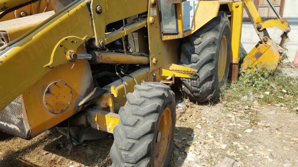 ขาย รถตักหน้าขุดหลัง JCB CX3 เพลาเดียว รถใช้งานอยู่เป็นประจำ เครื่องดี ปั้มดี เอกสารใบซื้อขาย ขาย รถตักหน้าขุดหลัง JCB CX3 เพลาเดียว รถใช้งานอยู่เป็นประจำ เครื่องดี ปั้มดี เอกสารใบซื้อขาย