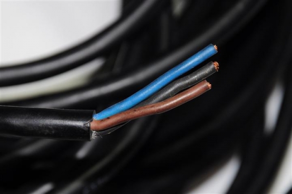 Foot switch (สวิทช์เท้าเหยียบ) ตัวใหญ่ๆ วัสดุเป็นอลูมิเนียมทั้งตัว