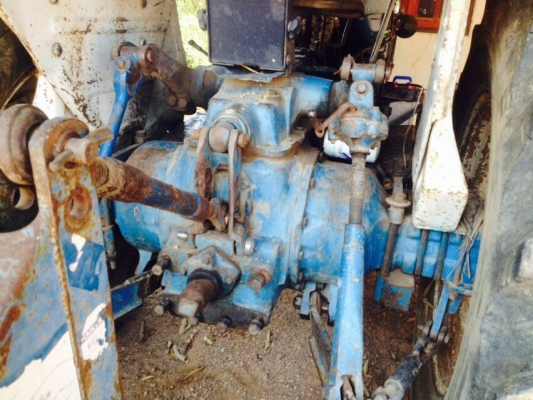 Ford 6600 เสื้อเรียบ T3 ปั้มเหลี่ยมไอดีกลม หาง3หาง7 เล่มพร้อม