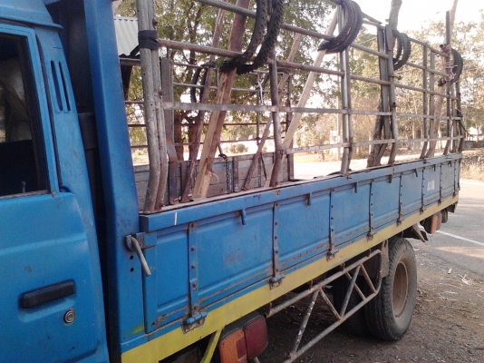 ขาย6ล้อ นิสสัน แคบสตาร์ เครื่องed30 100 แรง ยางดี เครื่องดี คัสซีสวยราคาน่าใช้