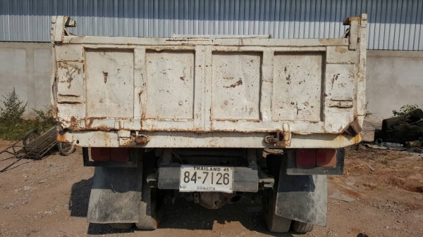 ขาย 6 ล้อดั้ม ยาง 825 HINO FD176B เครื่อง HO7C 180 แรงม้า เกียร์ HO เบรคทิฟฟี่ พวงมาลัยพาวเวอร์ ทะเบียนพร้อมโอน ขาย 6 ล้อดั้ม ยาง 825 HINO FD176B เครื่อง HO7C 180 แรงม้า เกียร์ HO เบรคทิฟฟี่ พวงมาลัยพาวเวอร์ ทะเบียนพร้อมโอน