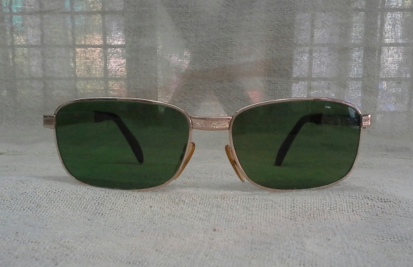 แว่นตาโกลด์ฟิลด์ที่ยิ่งใหญ่ที่สุด  ALGHA 20 EXCL. JOINTS made in England  รุ่นหายาก!