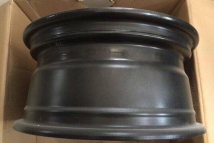 ขายล้อเล็บเหยี่ยว อีซูซุแท้ ขอบ 16 สีไฮเปอร์ซิลเวอร์  มีฝาครอบดุมตราอีซุซุ พร้อมน๊อตจับ สภาพใหม่มาก ( 1 ชุด 4 ชิ้น )