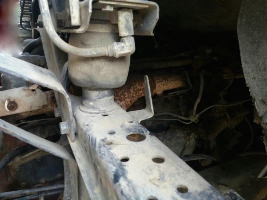 รถนิสสัน 10 ล้อดั้ม UD เปลื่ยนเครื่อง 220 แรงม้า. ปี 33.     สนใจติดต่อ  081 - 6079515