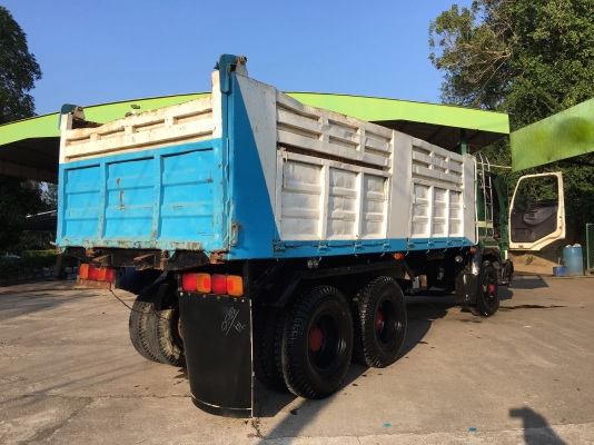 รถนิสสัน 10 ล้อดั้ม UD เปลื่ยนเครื่อง 220 แรงม้า. ปี 33.     สนใจติดต่อ  081 - 6079515