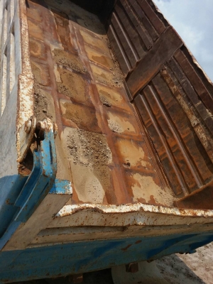 รถนิสสัน 10 ล้อดั้ม UD เปลื่ยนเครื่อง 220 แรงม้า. ปี 33.     สนใจติดต่อ  081 - 6079515