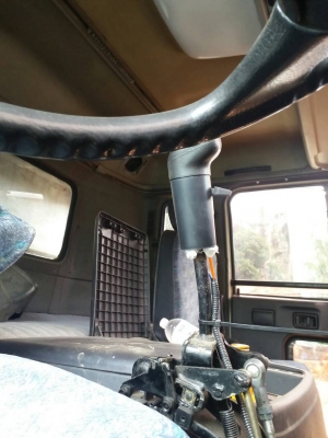 รถนิสสัน 10 ล้อดั้ม UD เปลื่ยนเครื่อง 220 แรงม้า. ปี 33.     สนใจติดต่อ  081 - 6079515