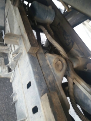 รถอีซูซุ 6 ล้อดั้ม FRR  220 แรงม้า  ปี 55.  ( รถวิ่ง 12x,xxx กม. )     สนใจติดต่อ  081 - 6079515