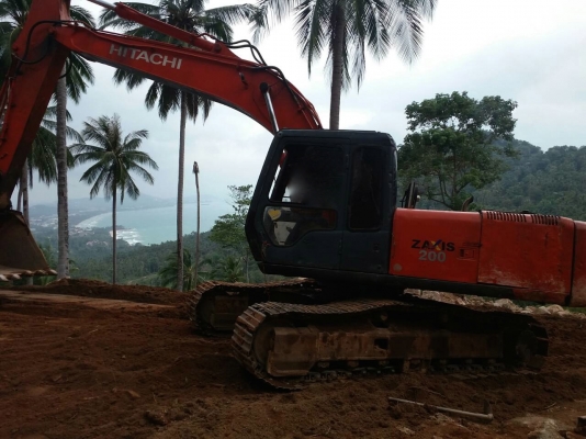 รถแบคโฮ HITACHl  EX 200 - 3.    สนใจติดต่อ  081 - 6079515