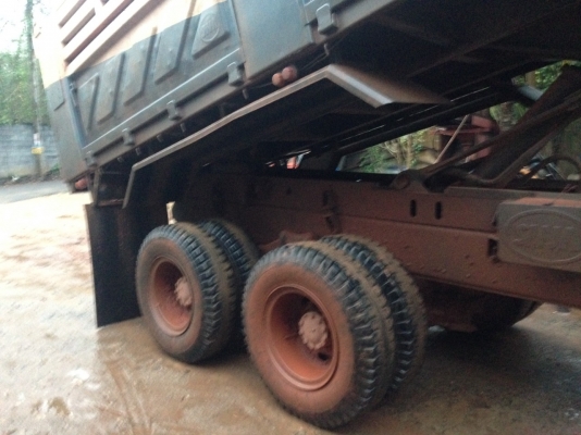 รถอีซุซุ 10 ล้อดั้ม FXZ 270 แรงม้า ปี 47.   สนใจติดต่อ  081 - 6079515