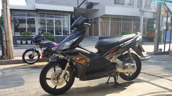 ขออนุญาติขาย HONDA AIRBLADE 110 CC รุ่น TOP ล้อแม็กแท้ศูนย์