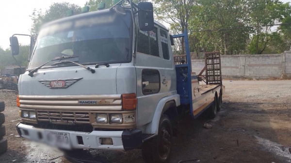 ขายสิบล้อ Hino FD174B เครื่อง HO7C-195 แรง ปี 38 พาวเวอร์ เบรคจิฟฟี่ ยาง 8.25 ทะเบียนพร้อม ขายสิบล้อ Hino FD174B เครื่อง HO7C-195 แรง ปี 38 พาวเวอร์ เบรคจิฟฟี่ ยาง 8.25 ทะเบียนพร้อม