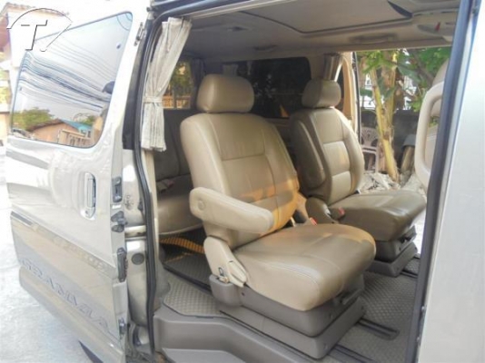 ต้องการขายรถตู้ สวยสภาพดี ไม่มีโดน ราคาต่อรองได้ ต้องการขายรถตู้ สวยสภาพดี ไม่มีโดน ราคาต่อรองได้