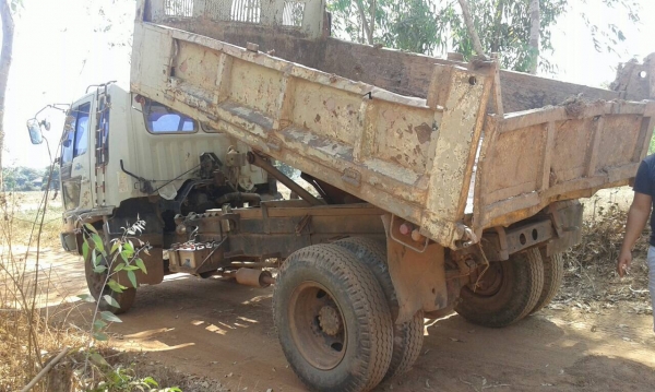 ขาย 6 ล้อดั้ม ยาง 900 ไม่มีทะเบียน คัสซีหัวยาวสวยตลอดเส้น วางหัวไฮเทค เครื่อง TX ปั้มลม เบรคทิฟฟี่ เฟืองท้ายใหญ่ พวงมาลัยพาวเวอร์