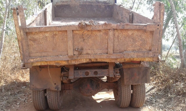 ขาย 6 ล้อดั้ม ยาง 900 ไม่มีทะเบียน คัสซีหัวยาวสวยตลอดเส้น วางหัวไฮเทค เครื่อง TX ปั้มลม เบรคทิฟฟี่ เฟืองท้ายใหญ่ พวงมาลัยพาวเวอร์