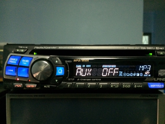 Alpine CDA-9807J MP3-RW CD-RW ปรีเอ้า1ชุด คุมกล่องCD มือ2 ญี่ปุ่น