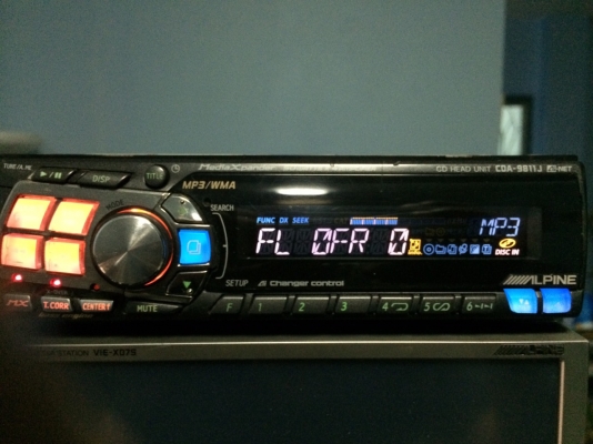 Alpine CDA-9811J MP3 CD หน้าจอไฟฟ้า ปรับได้3ระดับ ปรีเอ้า1ชุด ปรีHDD1ชุด ลูกเล่นเพียบ มือ2 ญี่ปุ่น