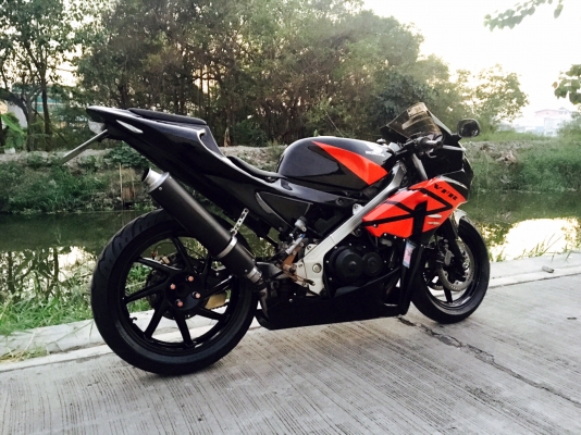 โอ บางนา ขายvfr400 ทะเบียนแท้ ราคาเบาๆ 54,000 บาท