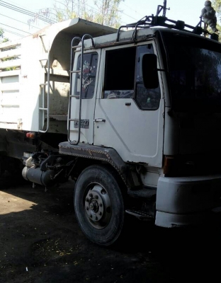 จองแล้วครับ ลูกค้าจาก กทม. สิบล้อ ไอ้หลง FN527MA 6D16-195ดั้ม 2เพา เกียร์10สสีป สภาพพร้อมใช้ ทะเบียนพร้อมโอน จองแล้วครับ ลูกค้าจาก กทม. สิบล้อ ไอ้หลง FN527MA 6D16-195ดั้ม 2เพา เกียร์10สสีป สภาพพร้อมใช้ ทะเบียนพร้อมโอน