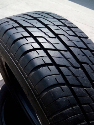 215/65R15 BRIDGESTONE LEO 627 สวยครับ ชุด 4 เส้น tel.081-427-3941 ไอดีไลน์ 0814273941 215/65R15 BRIDGESTONE LEO 627 สวยครับ ชุด 4 เส้น tel.081-427-3941 ไอดีไลน์ 0814273941