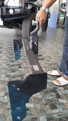 ุชุดคานลากเรือพร้อมชุดหัวสลักบอล ุชุดคานลากเรือพร้อมชุดหัวสลักบอล