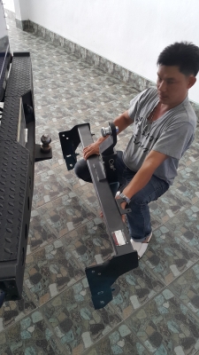 ุชุดคานลากเรือพร้อมชุดหัวสลักบอล ุชุดคานลากเรือพร้อมชุดหัวสลักบอล