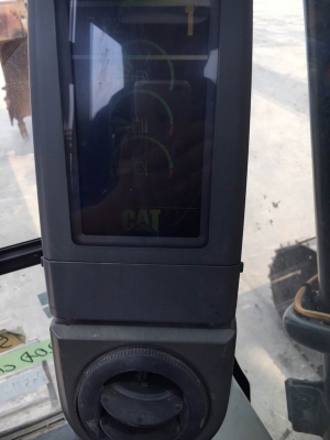 รถขุด Caterpillar 320D แทรก 80 mm สนใจโทร. 080-6565422 (หนิง)