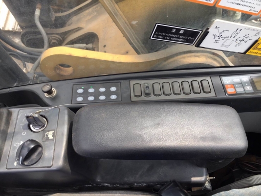 รถขุด Caterpillar 320D แทรก 80 mm สนใจโทร. 080-6565422 (หนิง)