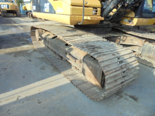 รถขุด Caterpillar 320D แทรก 80 mm สนใจโทร. 080-6565422 (หนิง)