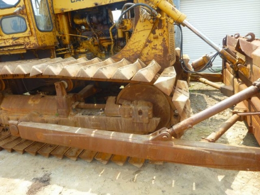รถดันดินนำเข้า CATERPILLAR D6D